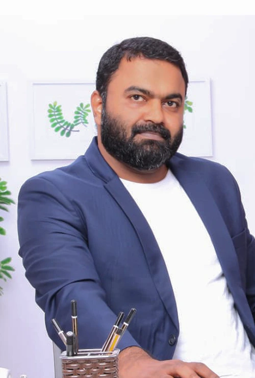 Vilas Thomas